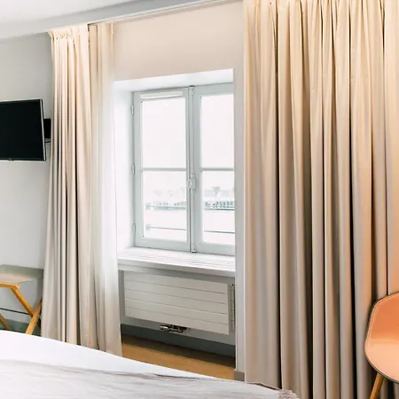 Atlantide 1874 - Maison Gueho Bed & Breakfast Nantes