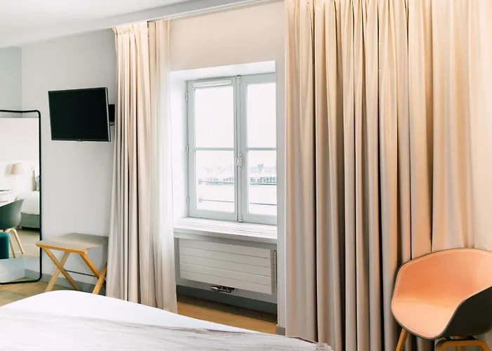 Atlantide 1874 - Maison Gueho Bed & Breakfast Nantes