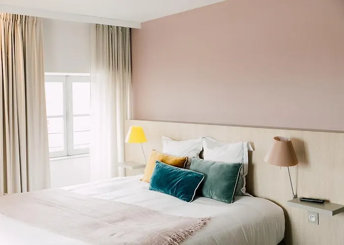 Alojamento de Acomodação e Pequeno-almoço Atlantide 1874 - Maison Gueho *